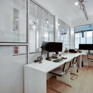 Bureau privé 10 m² 2 postes Coworking Rue de Paradis Paris 75010 - photo 1